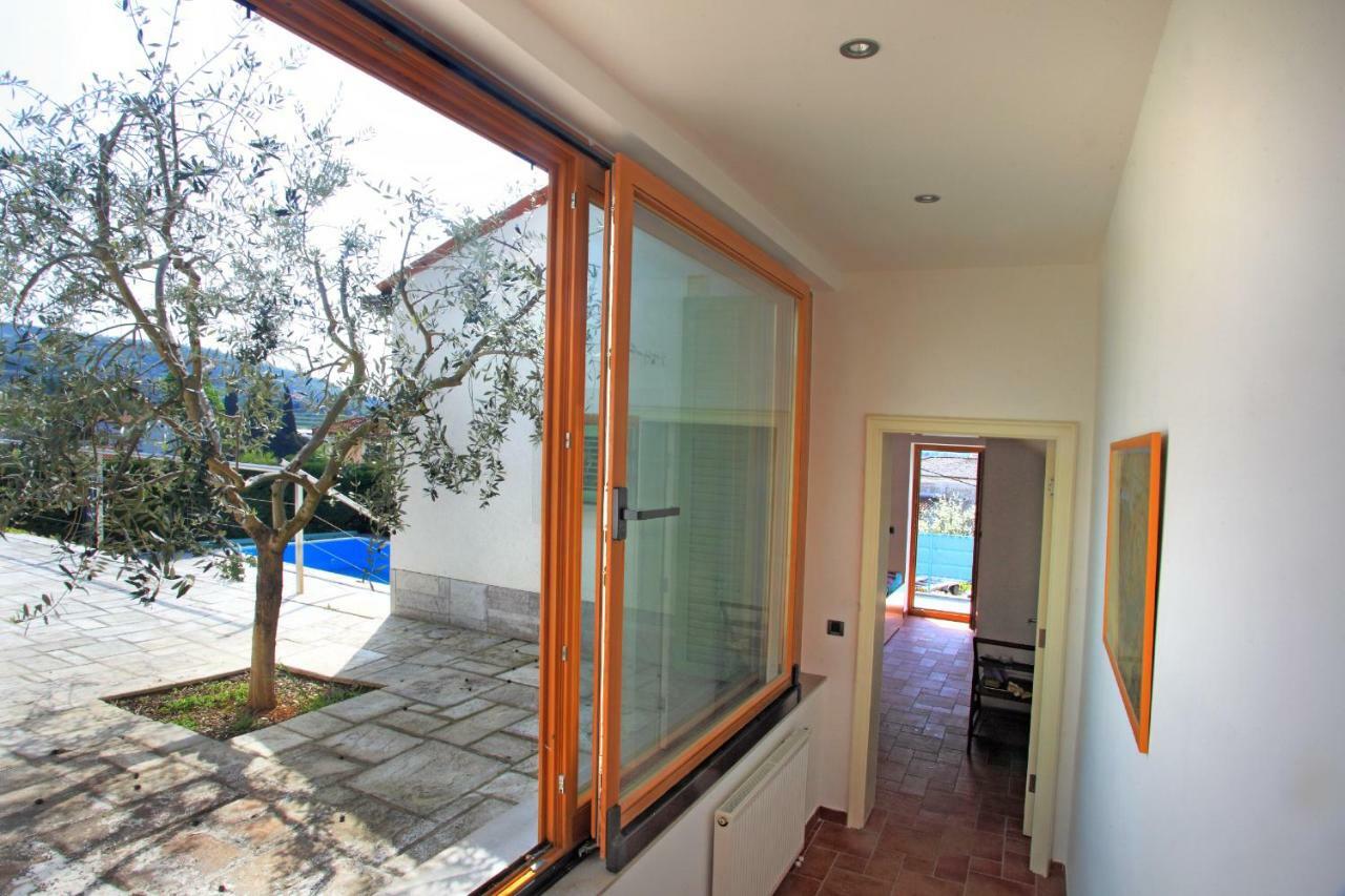 Spacious Villa In Parecag With A Swimming Pool Sečovlje Exteriör bild
