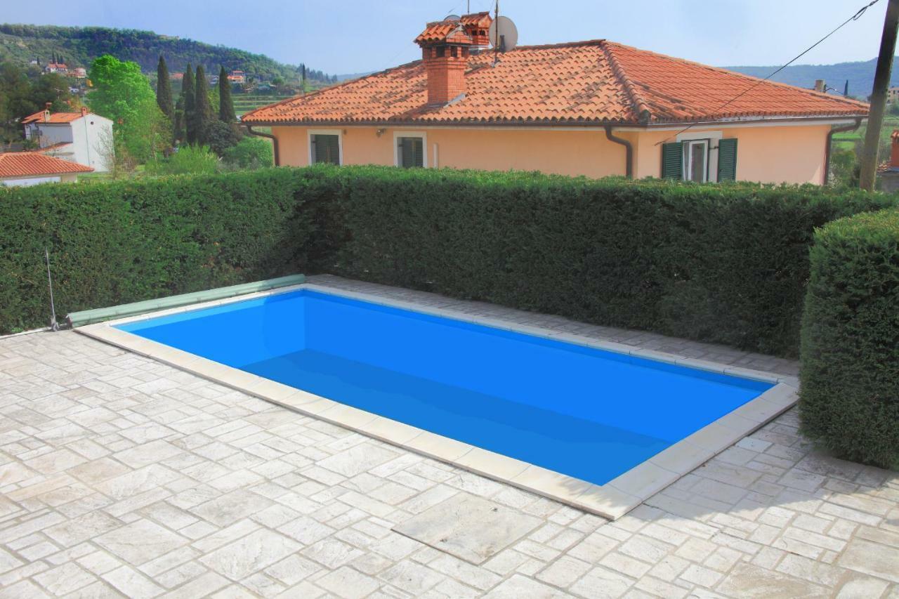 Spacious Villa In Parecag With A Swimming Pool Sečovlje Exteriör bild